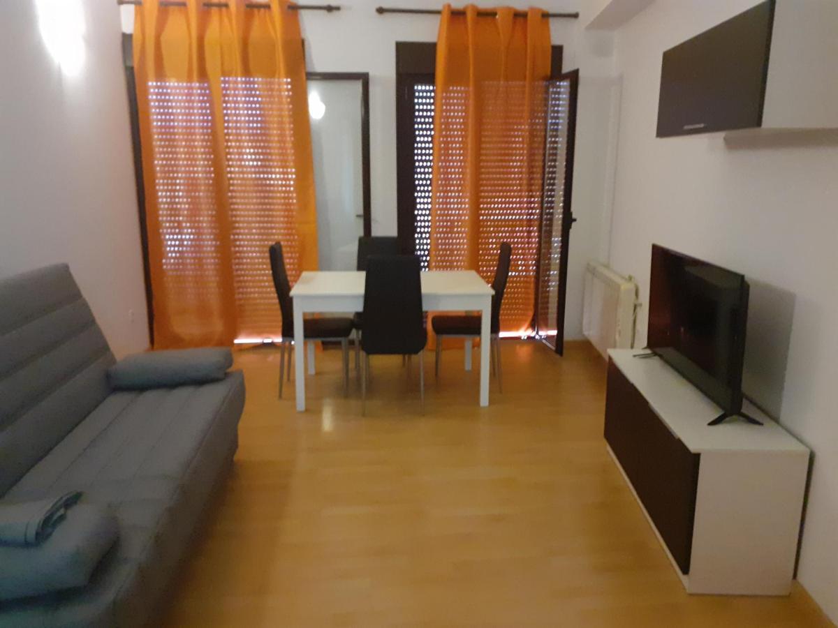 Apartamento Casco Historico De Calatayud Bagian luar foto